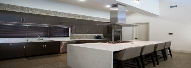 Rhino White Polished Rhino White Polished | Superior Granite