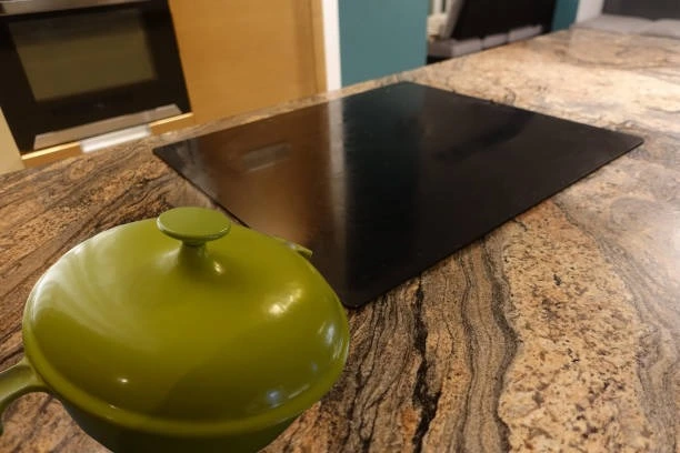 Hot Pans on Quartzite