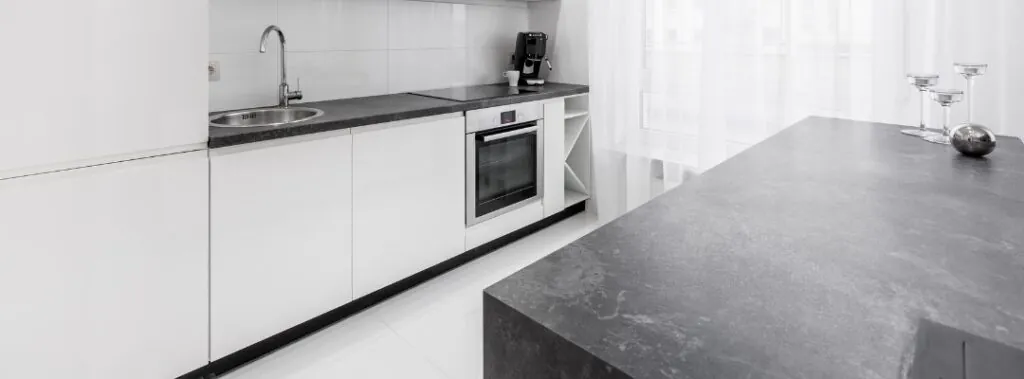 How to Shop Granite Like a Pro: Tips for Selecting the Perfect Countertop